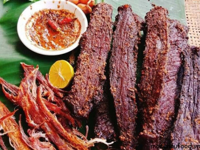 Nguyên liệu vàng làm thịt trâu gác bếp không phải ai cũng biết Nguyên liệu vàng làm thịt trâu gác bếp không phải ai cũng biết